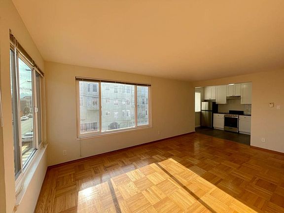 3rd image of 295 21st Ave #8