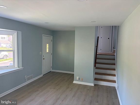 3rd image of 49 Miry Brook Rd