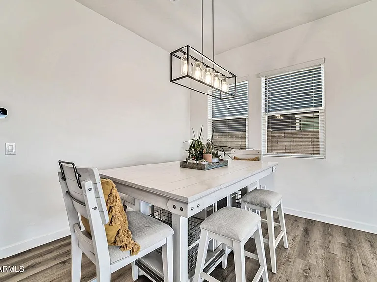 15642 S 182nd Ave — Photo 16