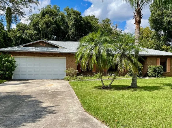 1517 Loretta Ct, Brandon, FL 33511