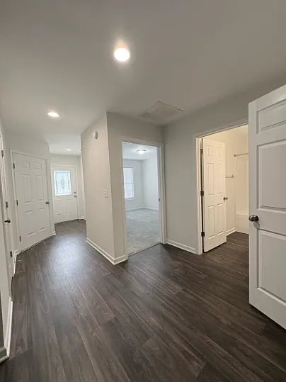 Building Photo - 18 Jackmia Way