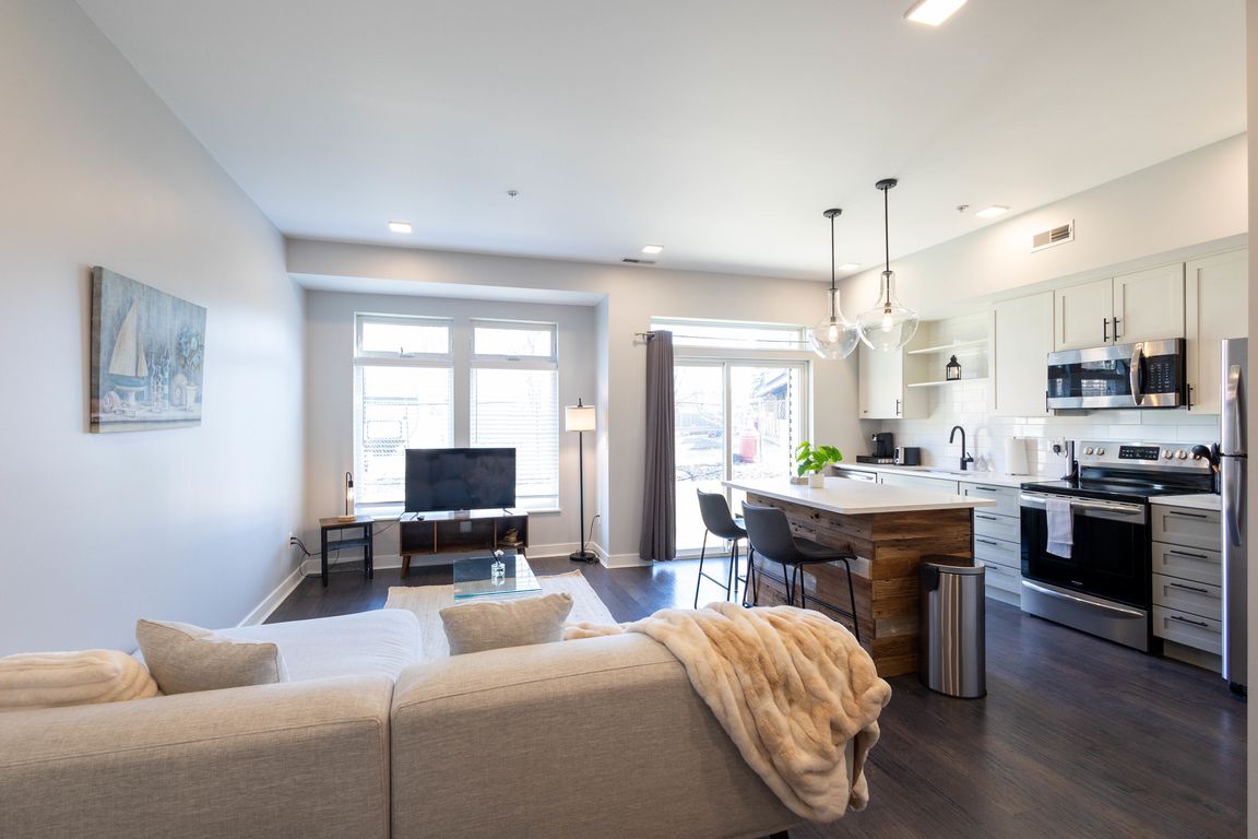 The Forty One 1 Bedroom-11