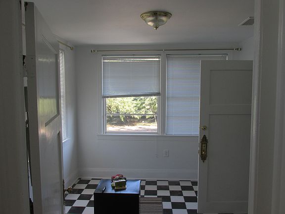 3rd image of 2164 Esplanade Ave