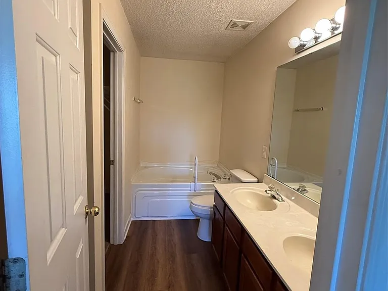 3327 Buckvalley Dr — Photo 12