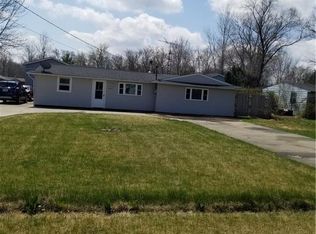 34043 Brokaw Rd, Columbia Station, OH 44028
