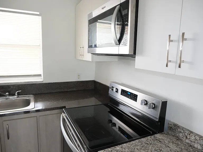 9911 Sandalfoot Blvd #111 — Photo 11