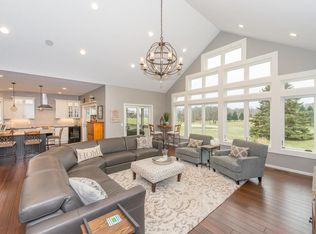 75 Fairway Ridge Dr, Mound, MN 55364