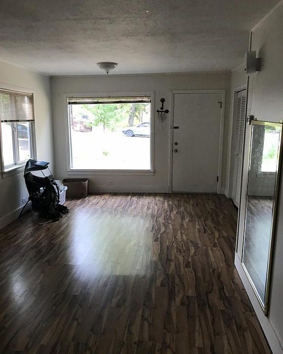 2nd image of 1612 2nd St