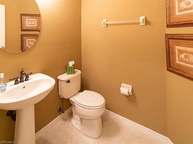 9403 La Bianco St — Photo 10