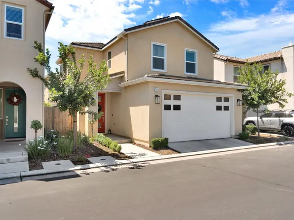 3750 Highclere Way, Clovis, CA 93619