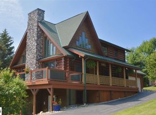 108 Terrace Lane Cmns, Leland, MI 49654