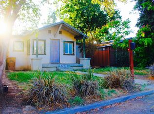 2515 P St, Bakersfield, CA 93301