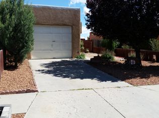 1294 Chestnut St, Santa Fe, NM 87507