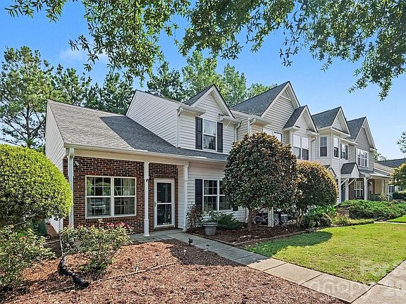 4th image of 6142 Warrior Ave