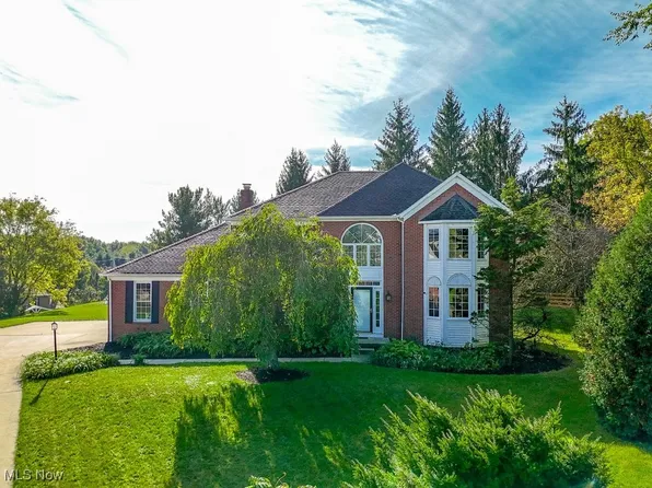 2190 Bristol Ct, Hudson, OH 44236