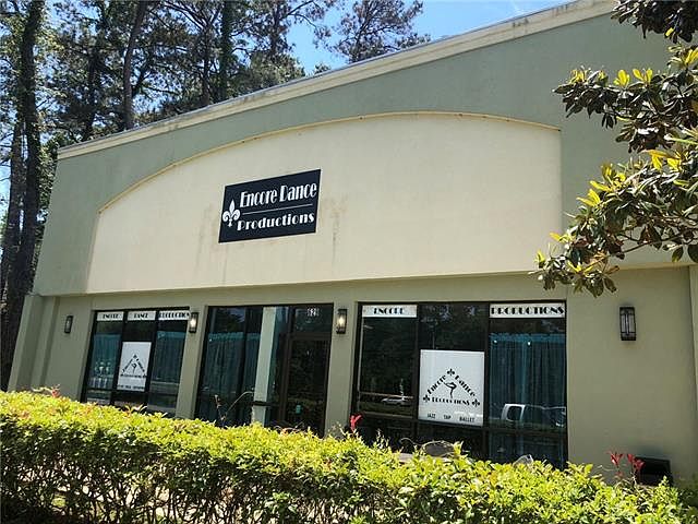1st image of 629 Lotus Dr N
