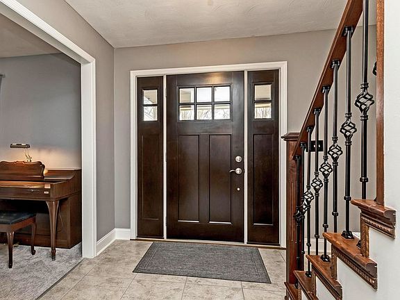 2nd image of 278 Longbranch Dr