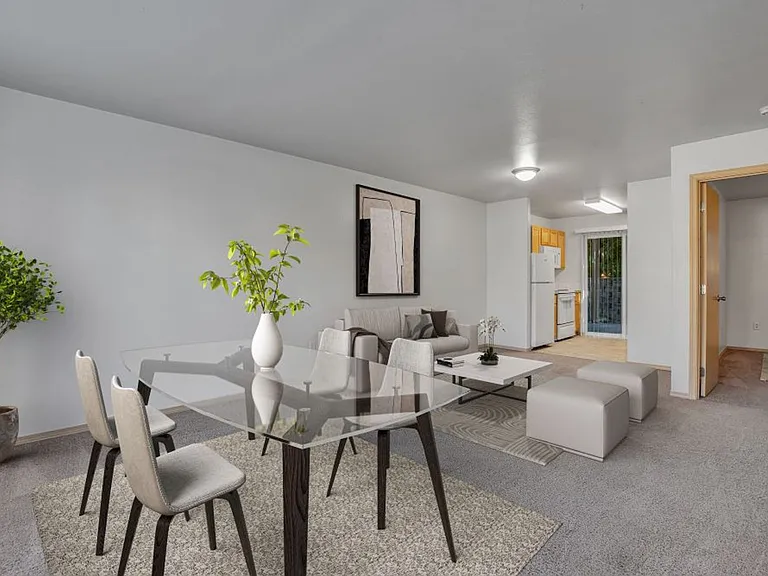 Highly sought after 1,2,3-bedroom flat and townhome apartments — Photo 10