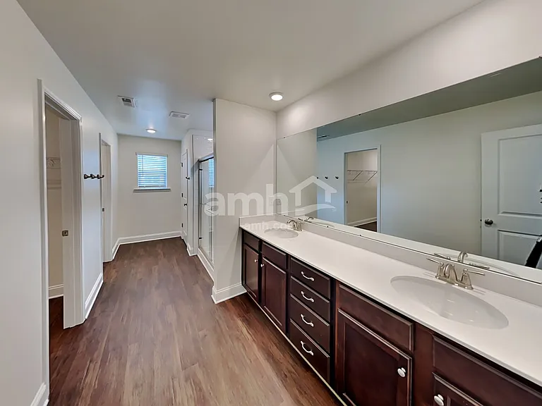 7409 Garrett Ct — Photo 16