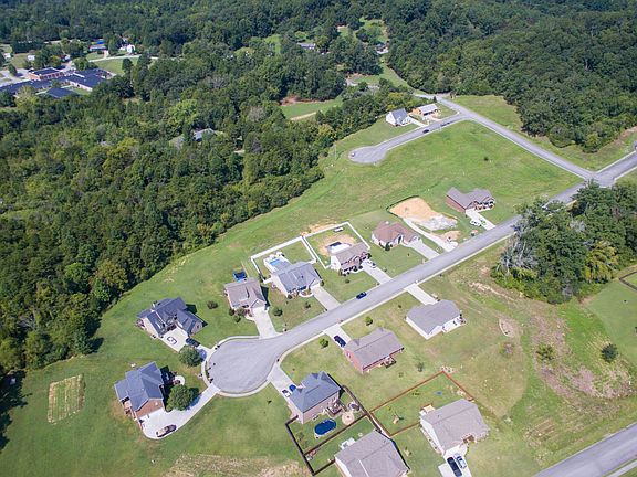 5th image of 535 Lauren Michelle Ln