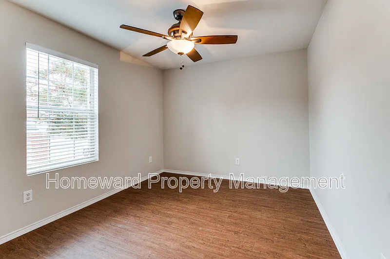 Building Photo - 14048 Firebush Ln
