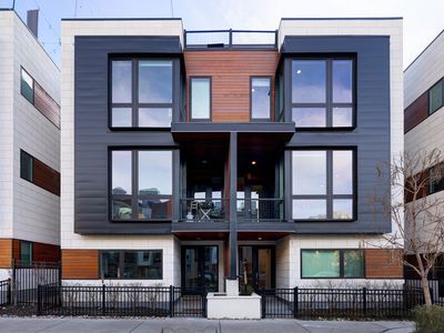 80 W 10th Ave, Denver, CO, 80204