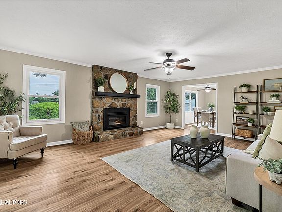 5th image of 1533 Middlesettlements Rd
