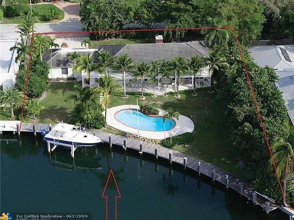 3rd image of 3001 NE 27th Ave