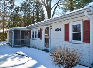 28 Paine Ave, Bristol, RI 02809