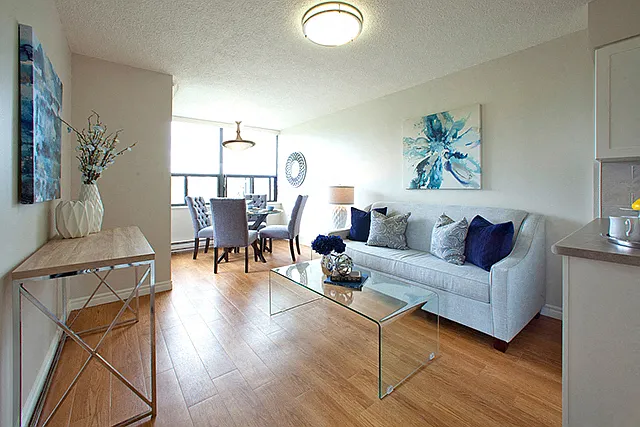Regency Place Apartments — Photo 1