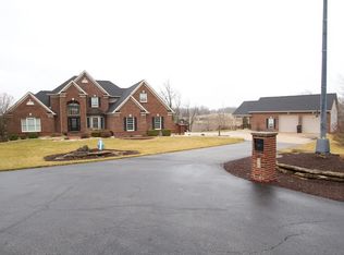 24 Bluff Haven Dr, Troy, MO 63379