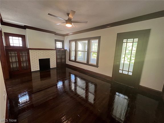5th image of 2200 Lewis Dr