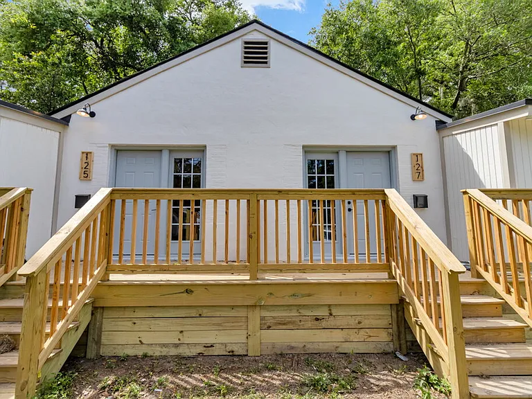 125 Hibiscus Ave — Photo 1