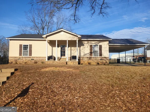 313 Williams St, Valley, AL 36854
