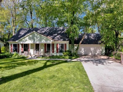 326 Orchardale Dr, Rochester Hills, MI, 48309