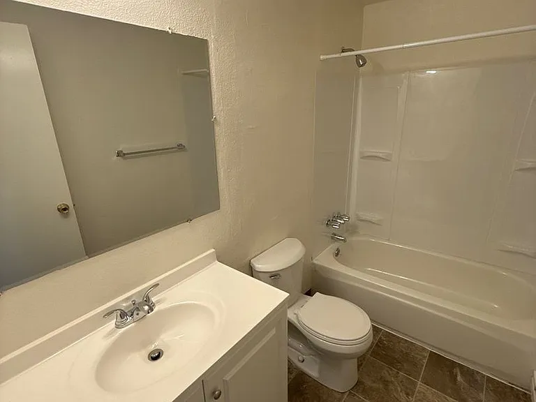 3807 Iberis St NE — Photo 15
