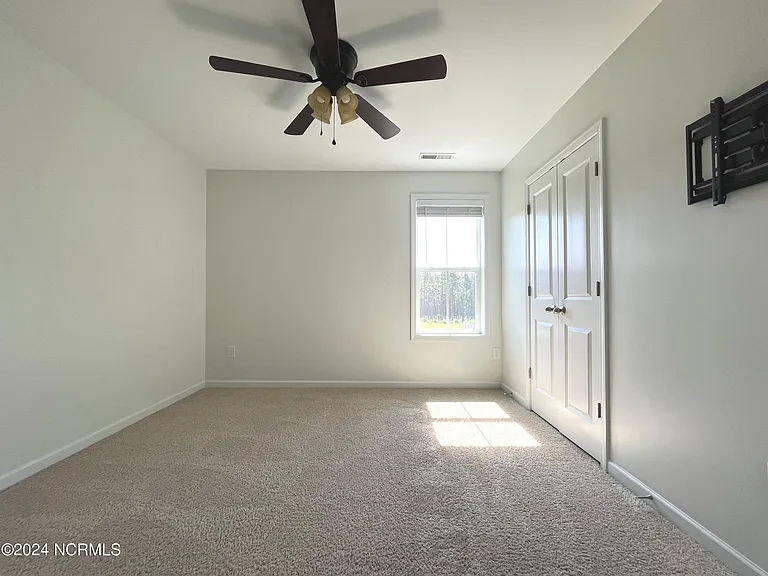 885 Carolina Rd — Photo 26