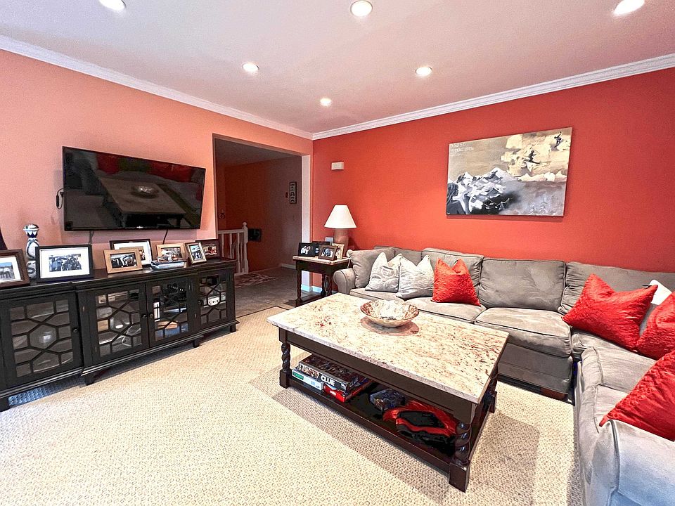 Timber Creek 7 Black Pne West Dover VT Zillow