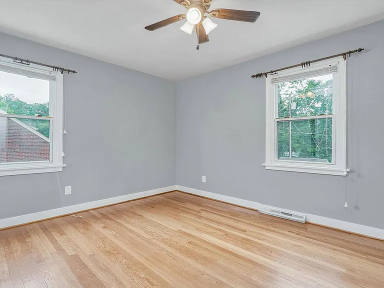 8407 Pamela Dr — Photo 20