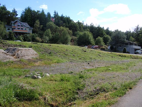 3rd image of Vancouver And San Juan Avenue