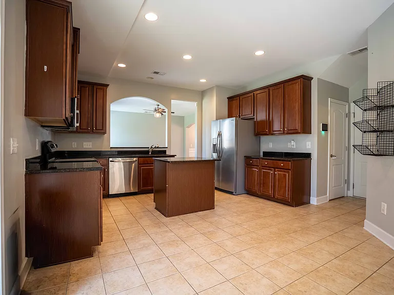 221 Berwick Dr — Photo 9