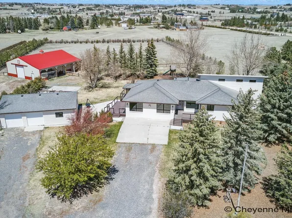 1810 Eagle Dr, Cheyenne, WY 82009