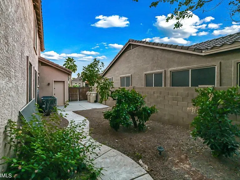 6780 W Amigo Dr — Photo 6