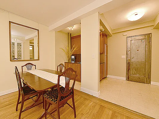 Rented by Cooper & Cooper Real Estate | media 4