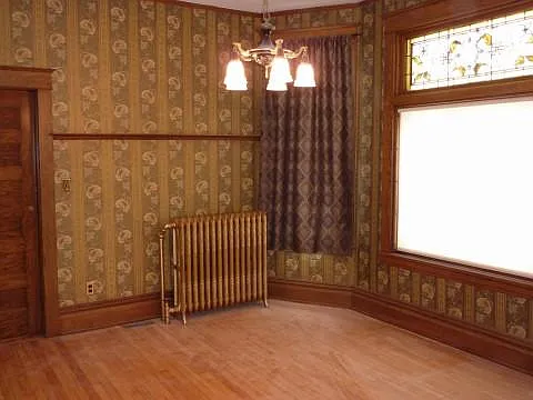 1059 Hague Ave #1 — Photo 2