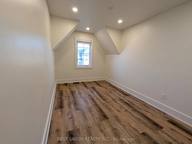 1596 Brandy Ct — Photo 26
