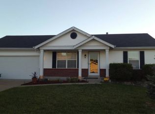 52 Mallard Pointe Dr, O'Fallon, MO 63368