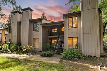 102 Luella Ln