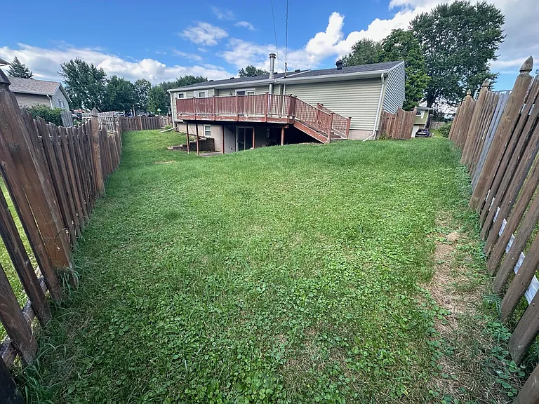 3520 Sunny Hill Dr — Photo 3