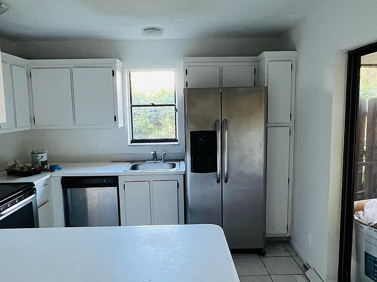 7482 Courtyard Run E #E — Photo 7
